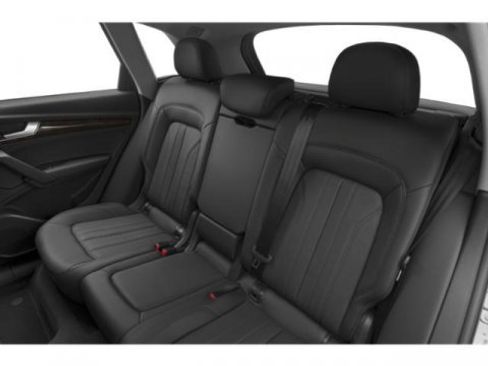 Used 2020 Audi Q5 2.0T Premium Plus w/ Premium Plus Package image 14