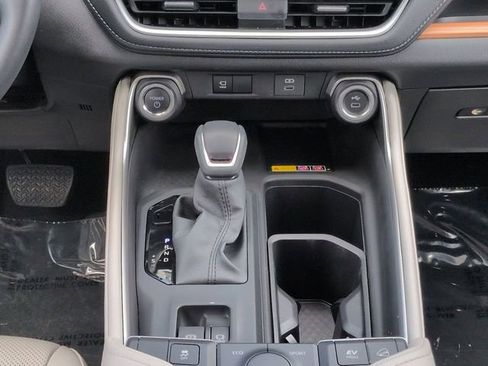 Certified 2025 Toyota Grand Highlander AWD Hybrid image 19