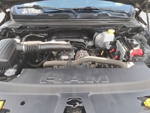Used 2019 RAM 1500 Big Horn AWD/4WD image 29
