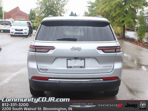 New 2025 Jeep Grand Cherokee L Limited image 6