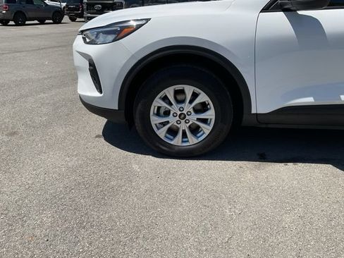 Used 2025 Ford Escape Active AWD/4WD image 20