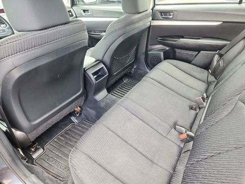 Used 2011 Subaru Outback 2.5i AWD/4WD image 25