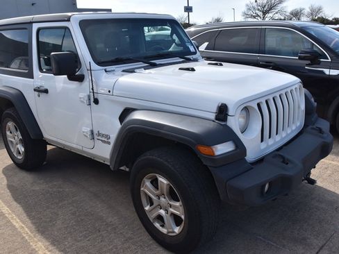 Used 2020 Jeep Wrangler Sport image 5