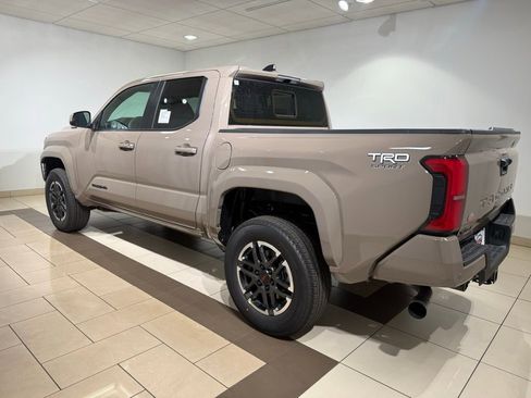 New 2026 Toyota Tacoma TRD Sport AWD/4WD image 3