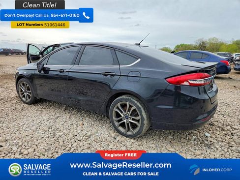 Used 2017 Ford Fusion SE w/ Equipment Group 201A FWD image 3