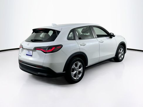 Used 2023 Honda HR-V LX image 5