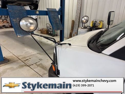 Used 2013 Chevrolet Express 3500 Work Van 2D Chassis w/ School Bus Package image 18