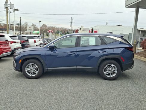 Certified 2025 Hyundai Tucson SE image 8