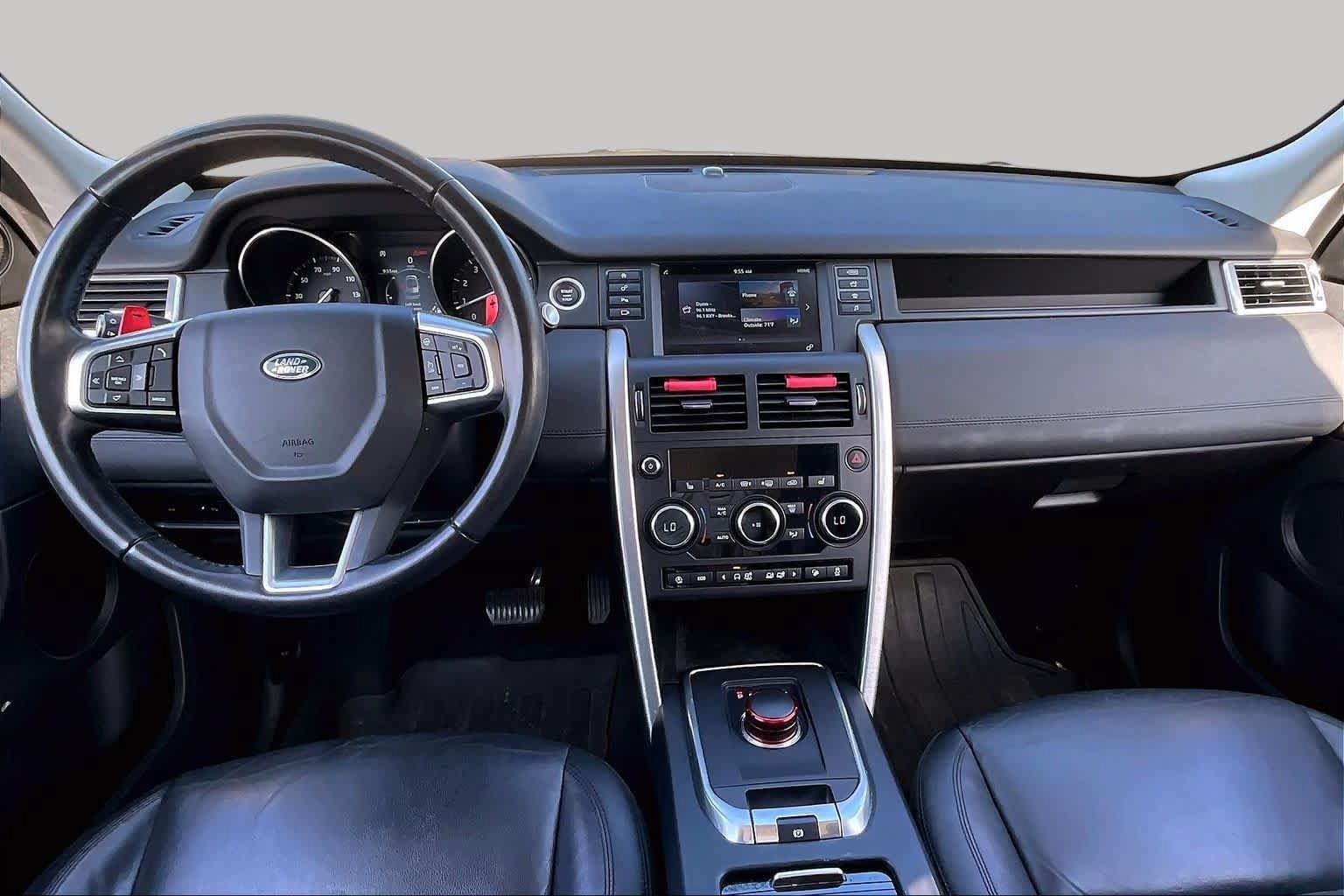 Used 2018 Land Rover Discovery Sport SE AWD/4WD image 13