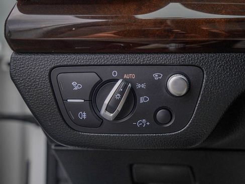 Used 2020 Audi Q5 Prestige image 21