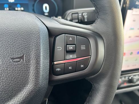 New 2025 Ford Ranger Lariat w/ Black Appearance Package image 42