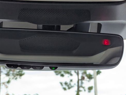 Certified 2025 Subaru Impreza 2.0i image 27