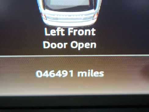 Used 2017 Land Rover Range Rover HSE image 21