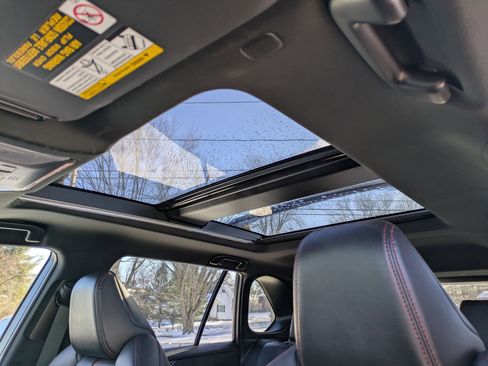 Used 2023 Toyota RAV4 XSE w/ Premium Package image 15