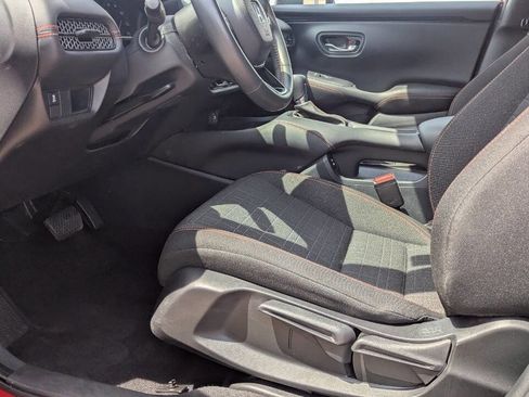 Used 2024 Honda HR-V Sport image 18