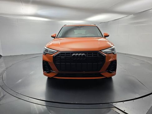 Used 2021 Audi Q3 2.0T Premium Plus w/ Premium Plus Package AWD/4WD image 2