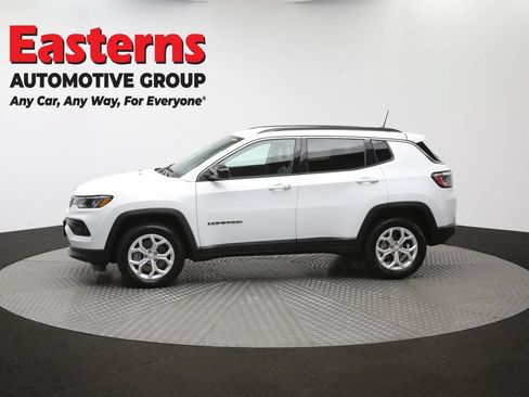 Used 2024 Jeep Compass Latitude AWD/4WD image 57