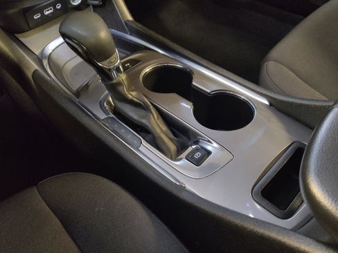Used 2024 Chevrolet Malibu LT FWD image 26
