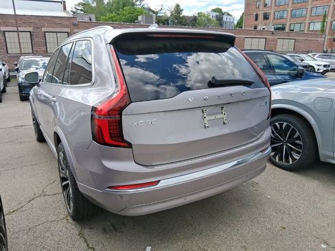 New 2026 Volvo XC90 B5 Plus w/ Protection Package Premier AWD/4WD image 5