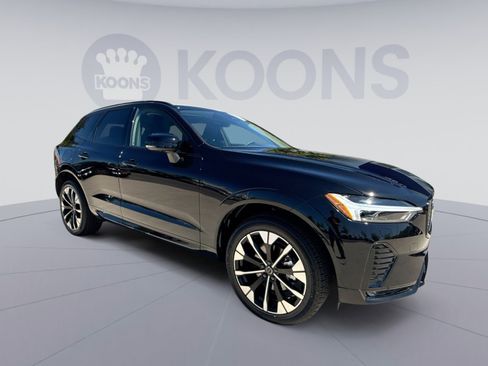 New 2026 Volvo XC60 B5 Plus w/ Protection Package Premier AWD/4WD image 10