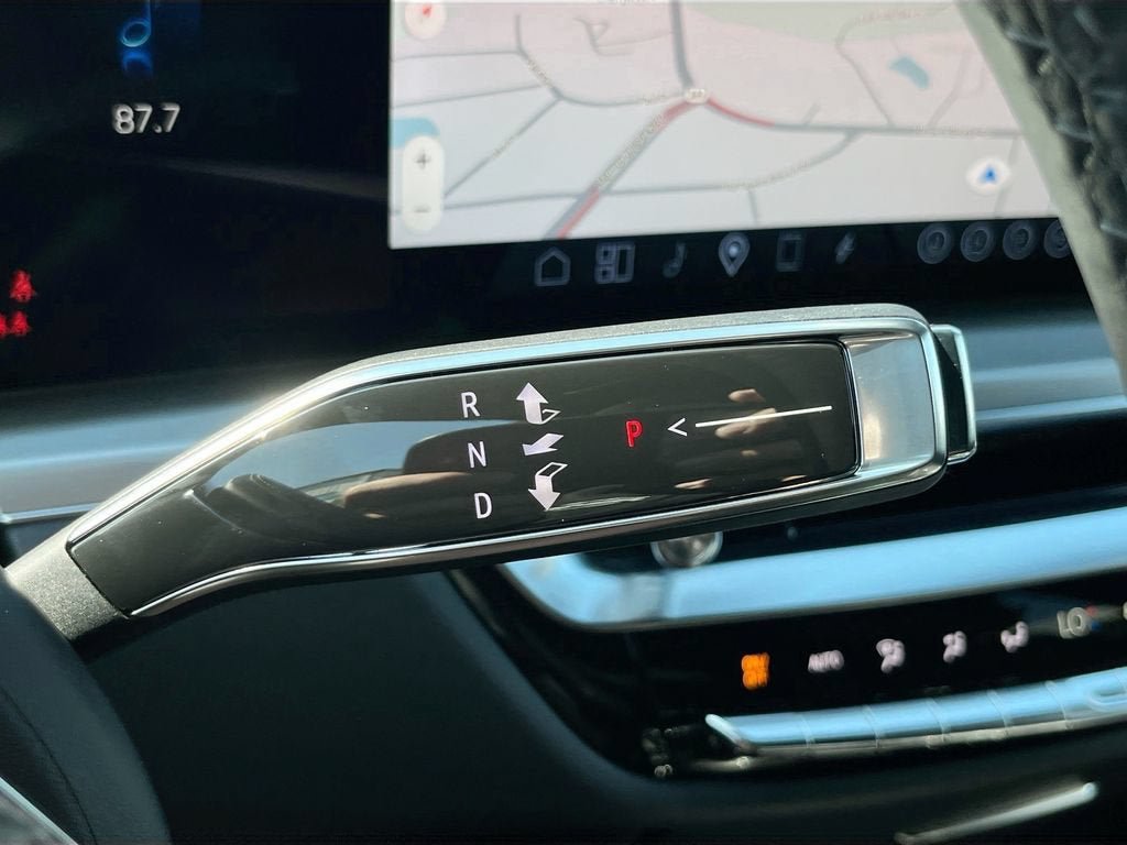 New 2026 Cadillac Lyriq V AWD/4WD image 17