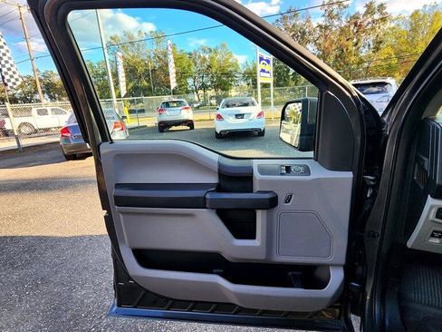 Used 2018 Ford F150 XL w/ Equipment Group 101A Mid image 17