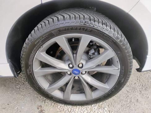 Used 2016 Ford Edge Sport w/ Technology Package image 22