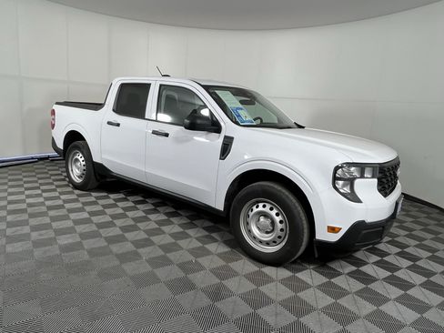Used 2025 Ford Maverick XL w/ 4K Tow Package AWD/4WD image 7