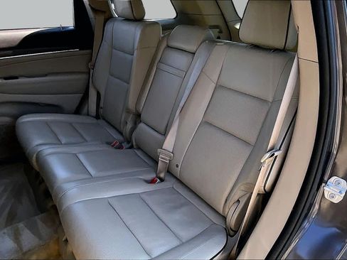 Used 2017 Jeep Grand Cherokee Overland AWD/4WD image 20