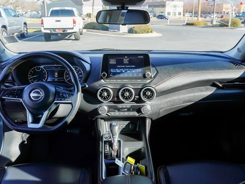 Used 2024 Nissan Sentra SR w/ SR Premium Package image 30