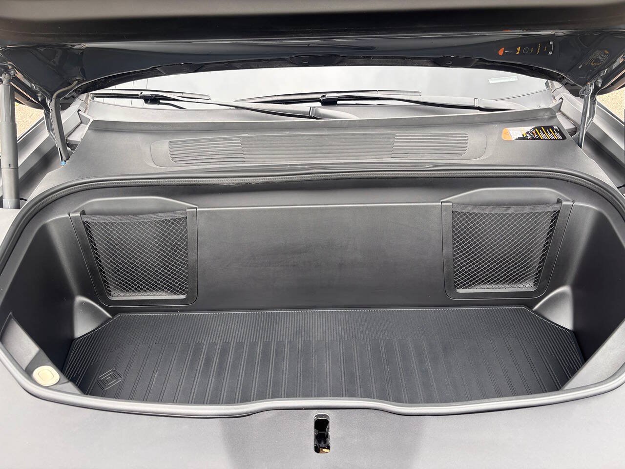 Used 2025 Rivian R1S Adventure Dual AWD/4WD image 19
