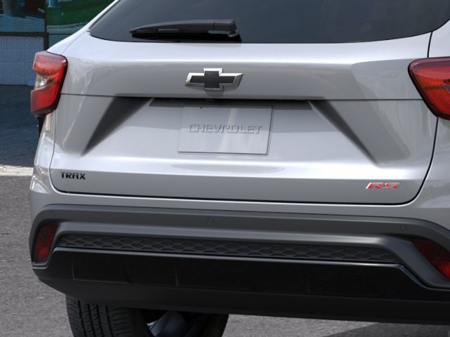New 2026 Chevrolet Trax RS w/ Sunroof Package FWD image 14