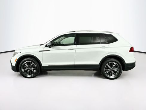Used 2024 Volkswagen Tiguan Wolfsburg Edition FWD image 4