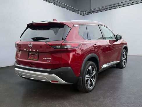 Used 2023 Nissan Rogue Platinum AWD/4WD image 3