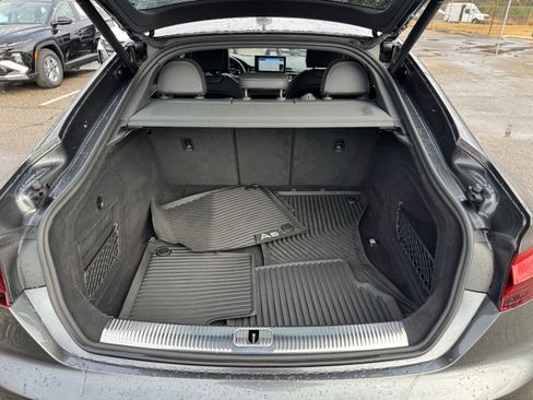 Used 2022 Audi A5 2.0T Premium Plus w/ Premium Plus image 8