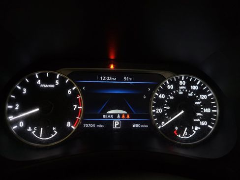 Used 2021 Nissan Sentra SV w/ SV Premium Package FWD image 23