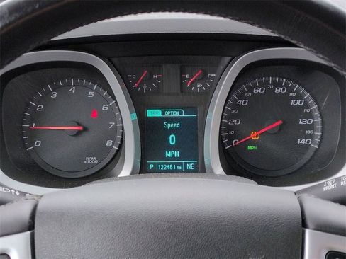 Certified 2017 Chevrolet Equinox LT w/ Convenience Package image 11