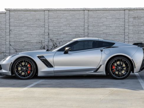 Used 2016 Chevrolet Corvette Z06 image 13