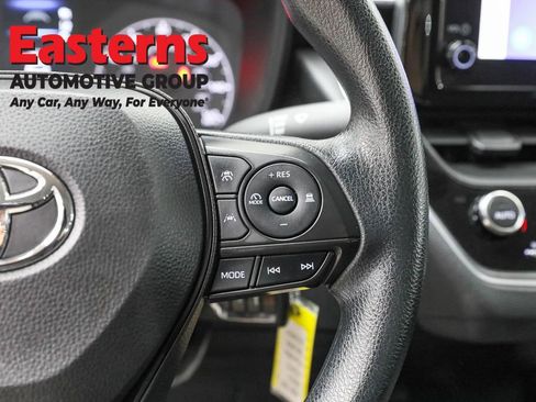 Used 2023 Toyota Corolla LE image 16