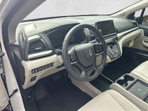 New 2026 Honda Odyssey EX-L image 3