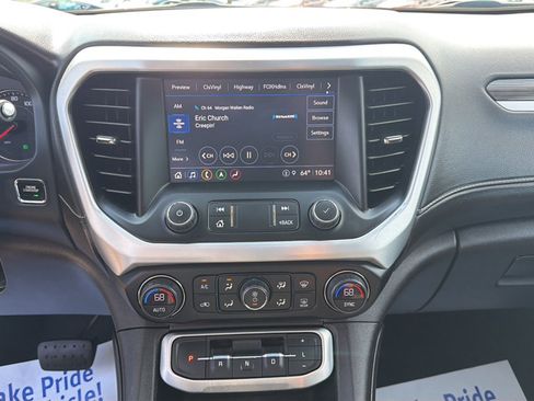 Used 2023 GMC Acadia SLT w/ Elevation Edition FWD image 11