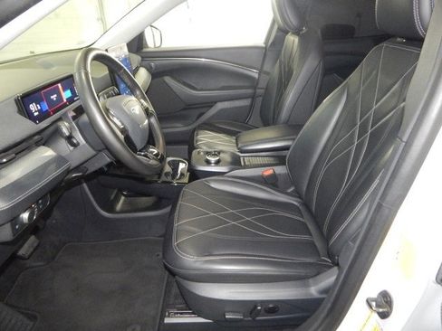 Used 2021 Ford Mustang Mach-E Select w/ Comfort/Technology Package image 13