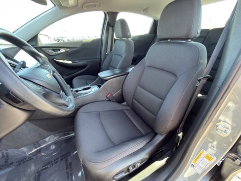 Used 2024 Chevrolet Malibu LT FWD image 10