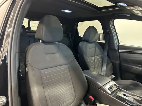 Used 2023 Hyundai Santa Cruz SEL Premium AWD/4WD image 33