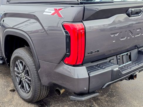 Used 2024 Toyota Tundra SR5 image 17