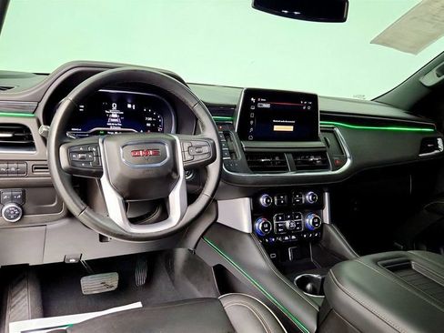Used 2023 GMC Yukon SLT RWD image 12