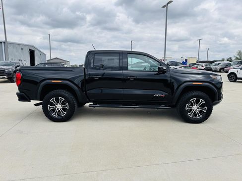 Used 2024 GMC Canyon AT4 w/ AT4 Premium Package image 42
