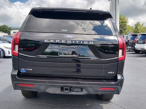 Certified 2025 Ford Expedition Max Active AWD/4WD image 4
