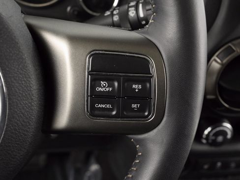 Used 2018 Jeep Wrangler Unlimited Sport image 16