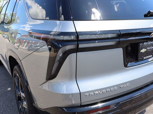 Used 2026 Chevrolet Traverse High Country w/ LPO, Floor Liner Package AWD/4WD image 35